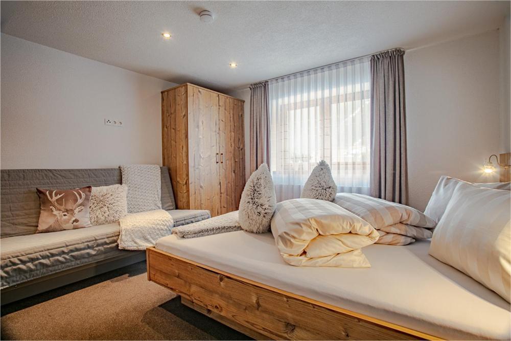 Renata Apartment See